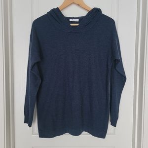 Thyme maternity sweater medium